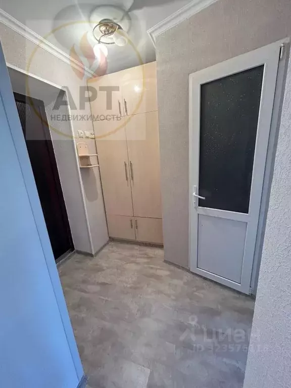 2-к кв. Северная Осетия, Владикавказ ул. Гугкаева, 22/4 (40.0 м) - Фото 2