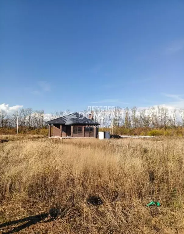 Дом в Ростовская область, Аксайский район, Грушевская ст-ца пер. ... - Фото 0