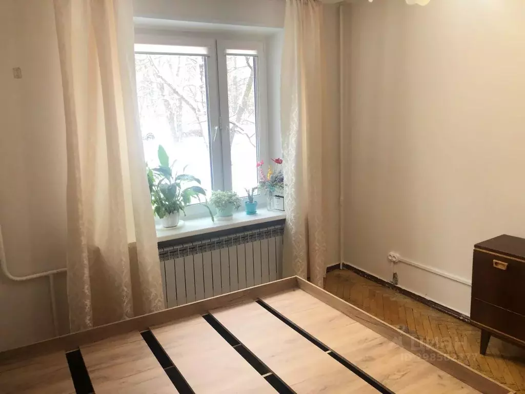 Комната Москва Утренняя ул., 16К2 - Фото 2