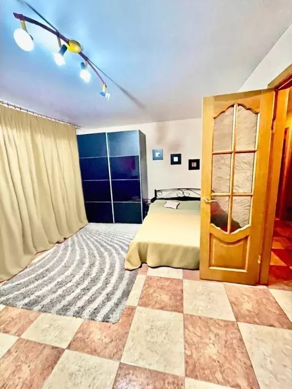 3-к кв. Самарская область, Самара Енисейская ул., 44 (69.0 м) - Фото 1