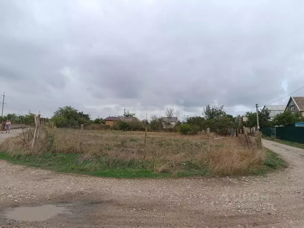 Участок в Крым, Ленинский район, с. Ильичево, Яблонька СНТ ул. Садовая ... - Фото 1