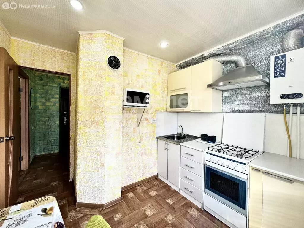 2-комнатная квартира: Брянск, Белорусская улица, 40 (35.8 м) - Фото 2