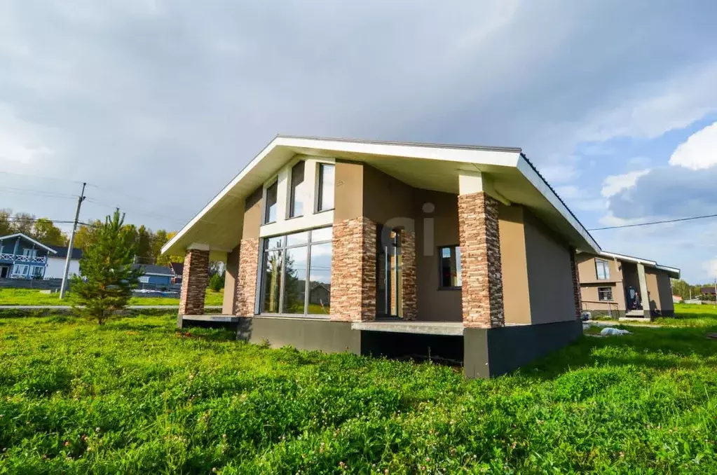 Дом в Новосибирская область, Новосибирский район, Плотниковский ... - Фото 1