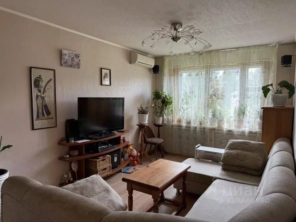 3-к кв. Кировская область, Киров ул. Свободы, 13 (63.4 м) - Фото 0