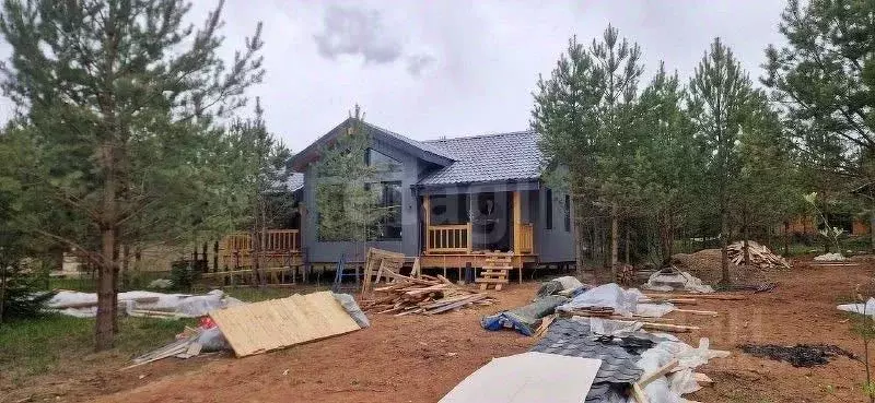 Дом в Кировская область, Слободской район, Шиховское с/пос, д. Бабичи  ... - Фото 0