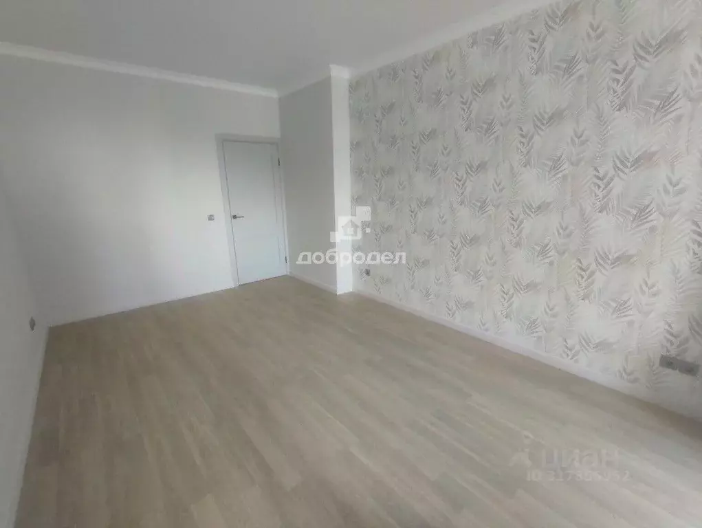 3-к кв. Свердловская область, Екатеринбург ул. Циолковского, 3 (101.0 ... - Фото 1