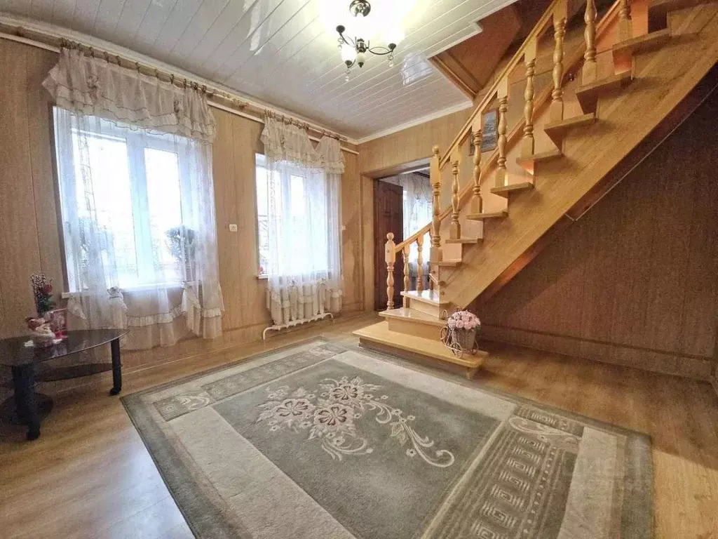 Дом в Краснодарский край, Новороссийск Оборонная ул., 10 (160 м) - Фото 1