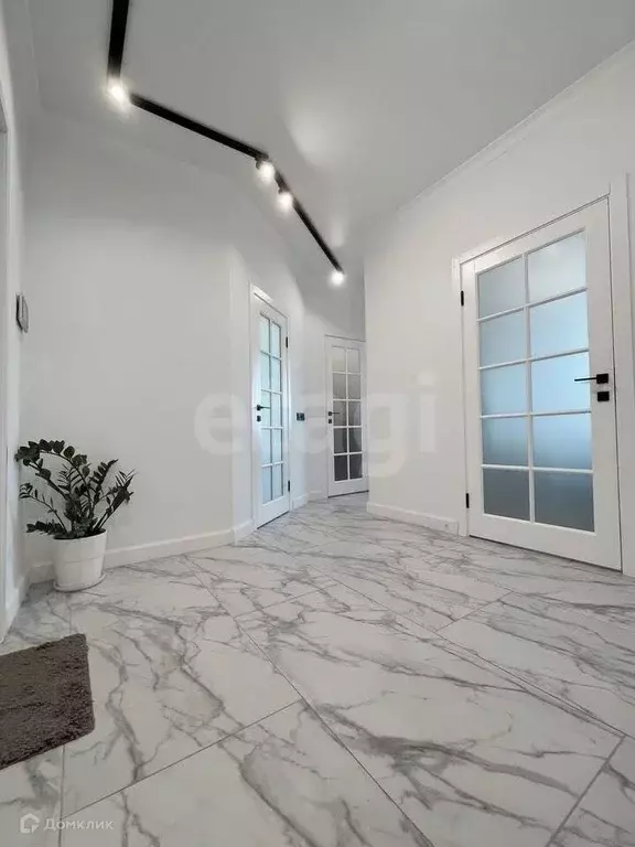 Продаётся 2-к квартира, 66.6 м - Фото 0