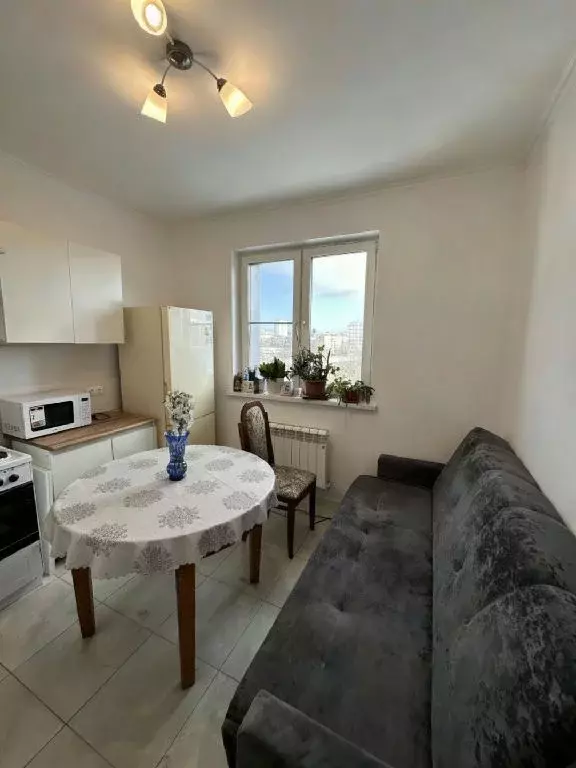 Продается 2-комнатная квартира - Фото 1