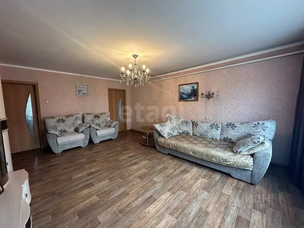 Дом в Красноярский край, Красноярск городской округ, пос. Солонцы ул. ... - Фото 1