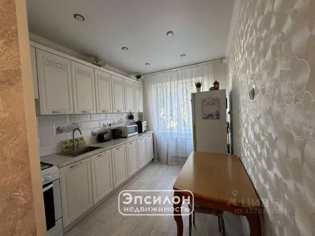 3-к кв. Курская область, Курск ул. Косухина, 29А (61.4 м) - Фото 1