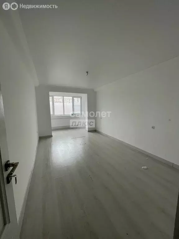 5-комнатная квартира: Хасавюрт, улица Воробьёва, 52 (100 м) - Фото 0