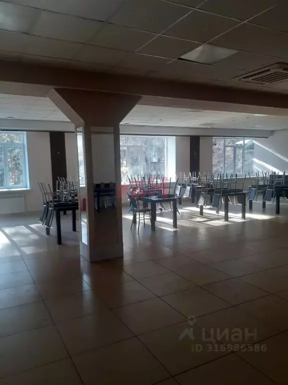 Помещение свободного назначения в Пензенская область, Заречный ... - Фото 1