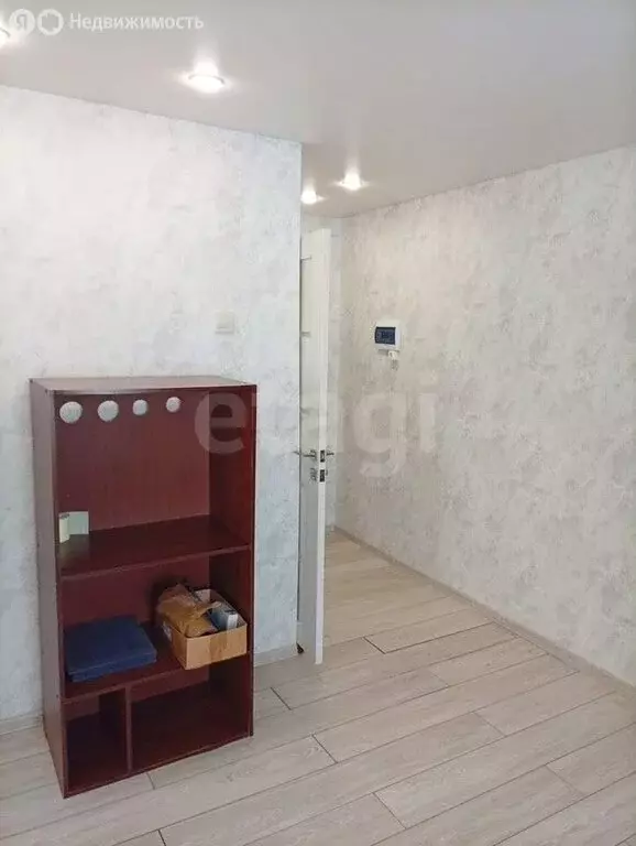 1-комнатная квартира: Миасс, улица Добролюбова, 2 (30.8 м) - Фото 2