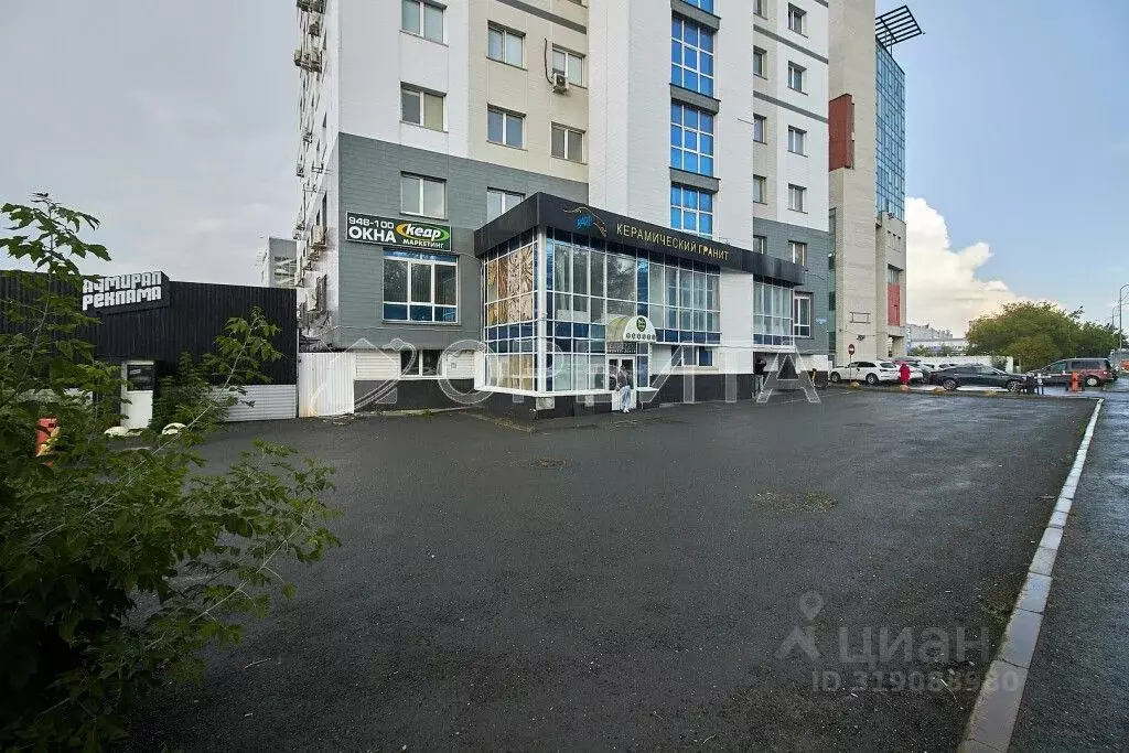 Офис в Тюменская область, Тюмень ул. 50 лет ВЛКСМ, 49с3 (95 м) - Фото 1
