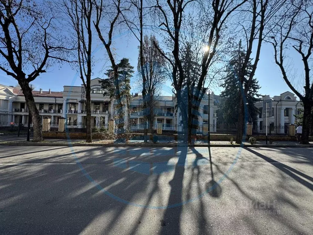 3-к кв. Ставропольский край, Ессентуки Баталинская ул., 20 (95.7 м) - Фото 1