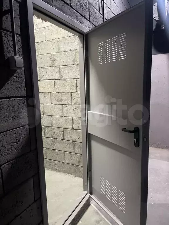 Продам складское помещение, 3.3 м - Фото 1