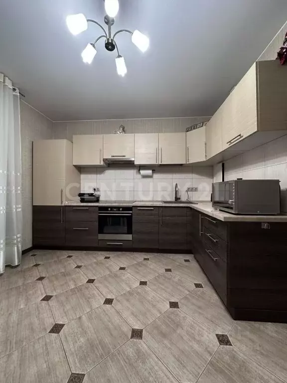 2-к кв. Московская область, Наро-Фоминск ул. Войкова, 5 (67.6 м) - Фото 1