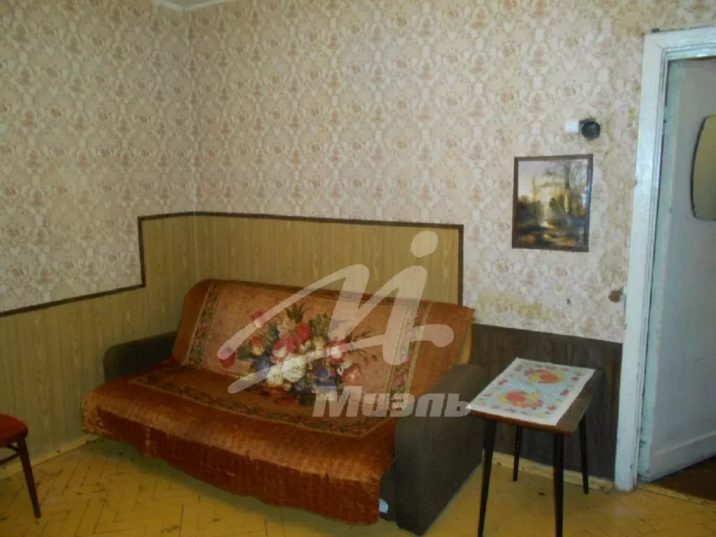 Продается комната в 3-комнатной квартире - Фото 0