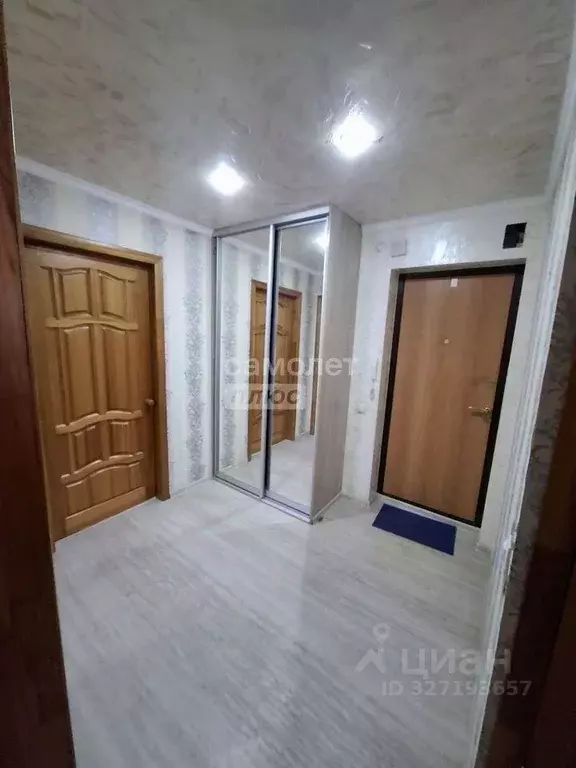 3-к кв. Липецкая область, Липецк 15-й мкр, 30 (60.8 м) - Фото 2