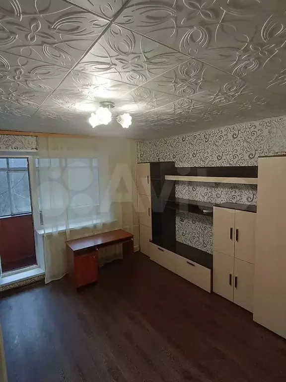 9-к. квартира, 30 м, 2/9 эт. - Фото 0