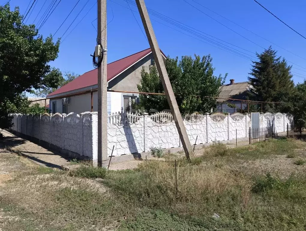 Дом в Крым, Красноперекопск пер. Рыбачий, 1 (75 м) - Фото 0