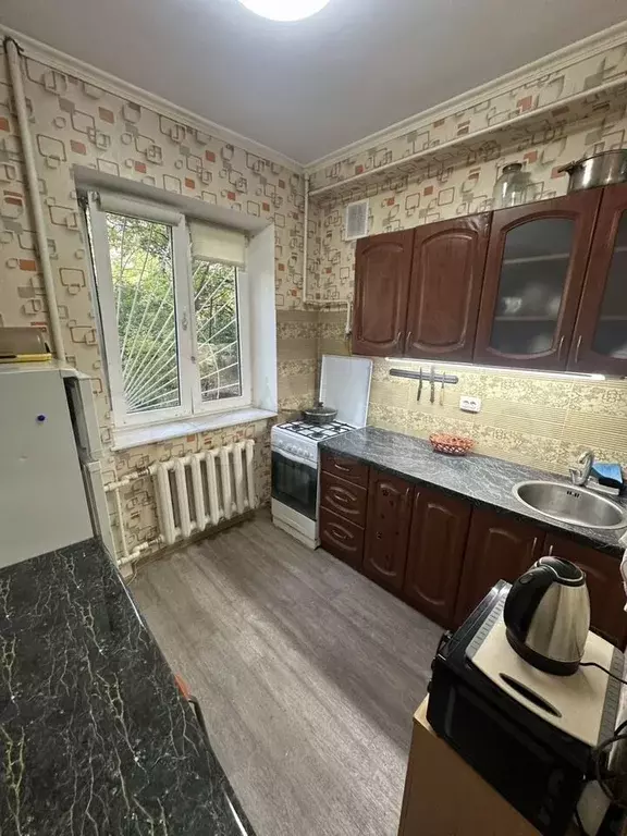 1-к. квартира, 30 м, 1/5 эт. - Фото 0
