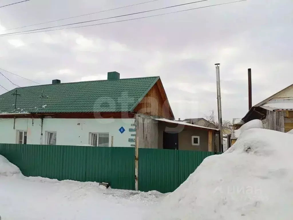 Дом в Кемеровская область, Кемерово Краснознаменная ул. (61 м) - Фото 2
