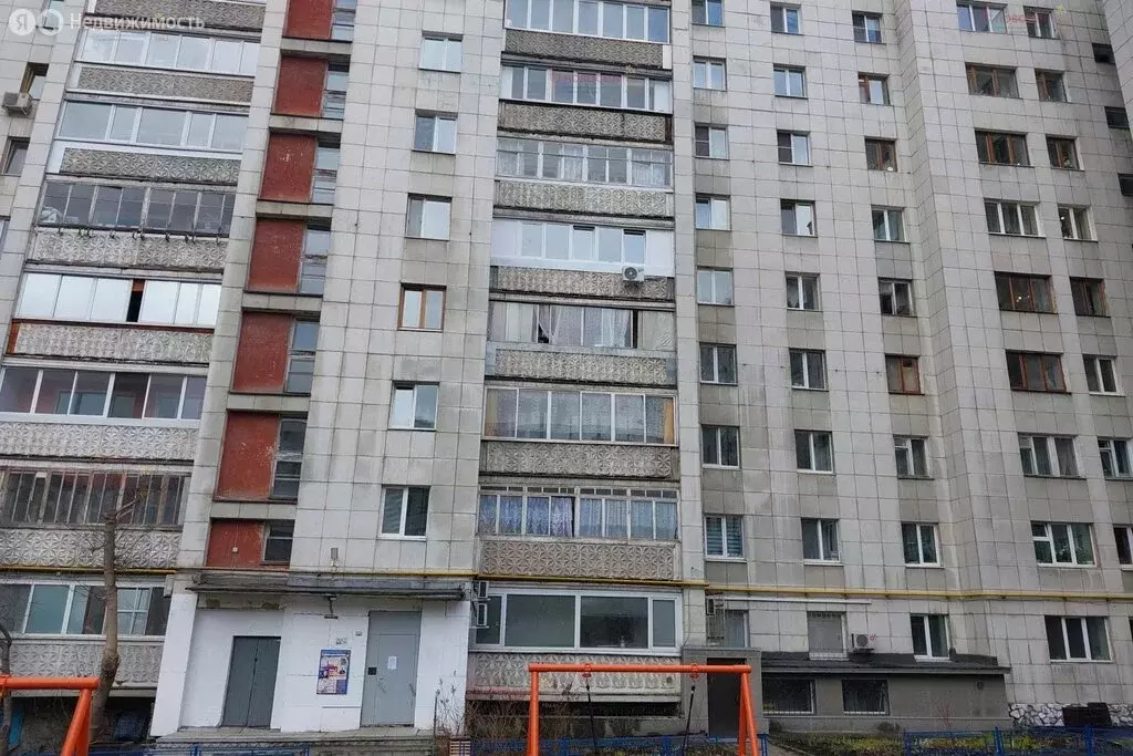 2-комнатная квартира: Екатеринбург, улица Мамина-Сибиряка, 193 (48 м) - Фото 1