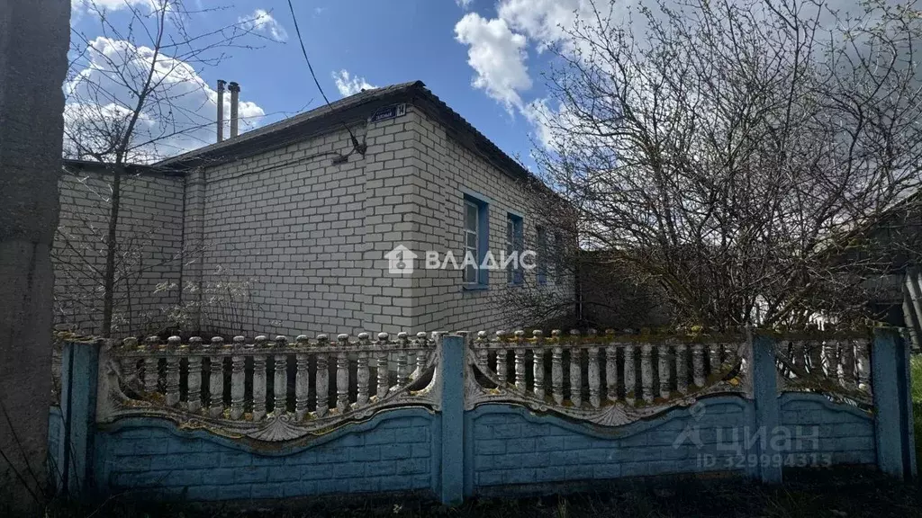 Дом в Белгородская область, Старооскольский городской округ, с. ... - Фото 2