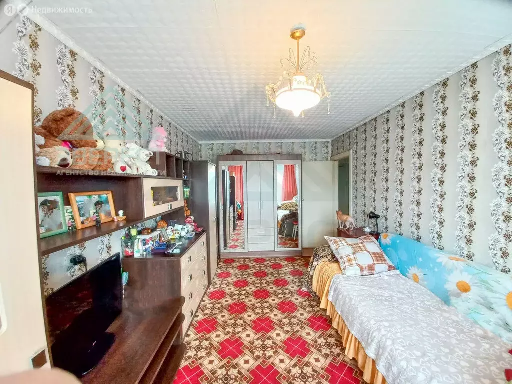 3-комнатная квартира: Абакан, улица Пушкина, 21 (60.5 м) - Фото 1