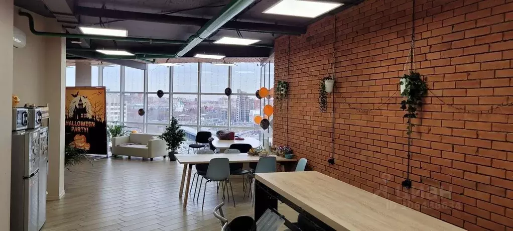 Офис в Омская область, Омск ул. Фрунзе, 1к4 (350 м) - Фото 1