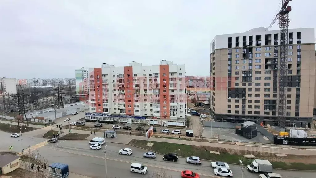 3-к кв. Астраханская область, Астрахань ул. Бориса Алексеева, 53 (62.4 ... - Фото 1