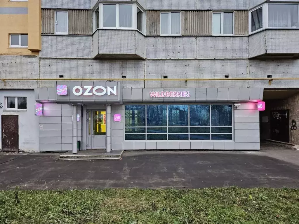 Помещение свободного назначения в Татарстан, Набережные Челны просп. ... - Фото 1