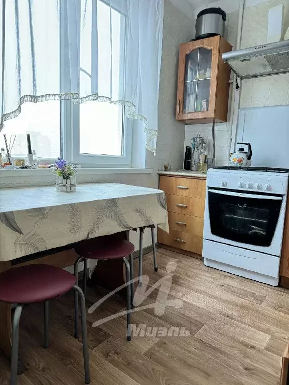 Продается 3-комнатная квартира - Фото 1