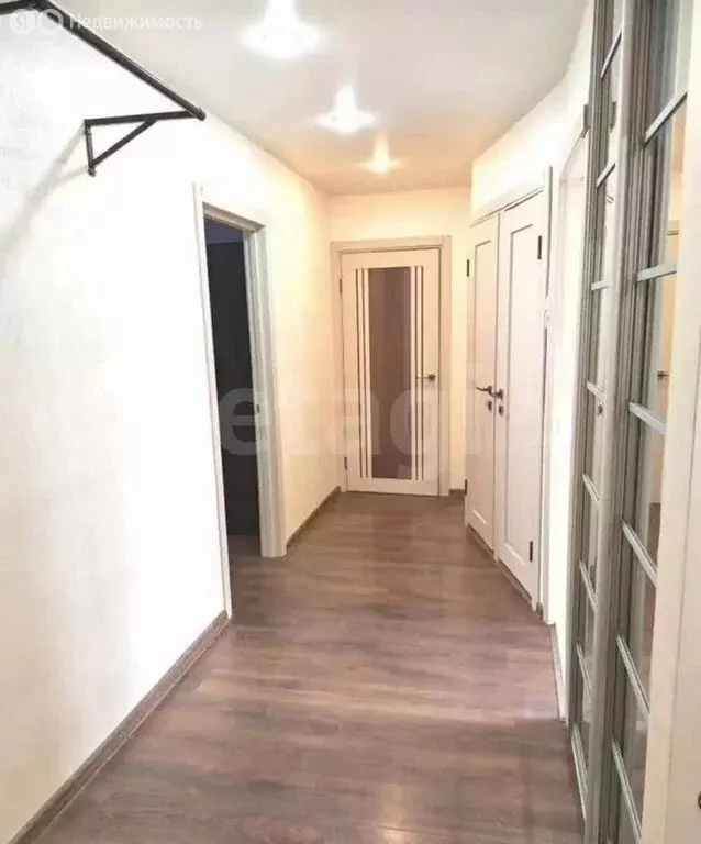 3-комнатная квартира: Санкт-Петербург, улица Димитрова, 4к1 (74.4 м) - Фото 1