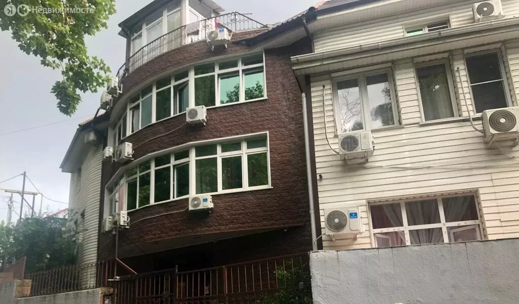Квартира-студия: Сочи, микрорайон Светлана, улица Дмитриевой, 32Б ... - Фото 1
