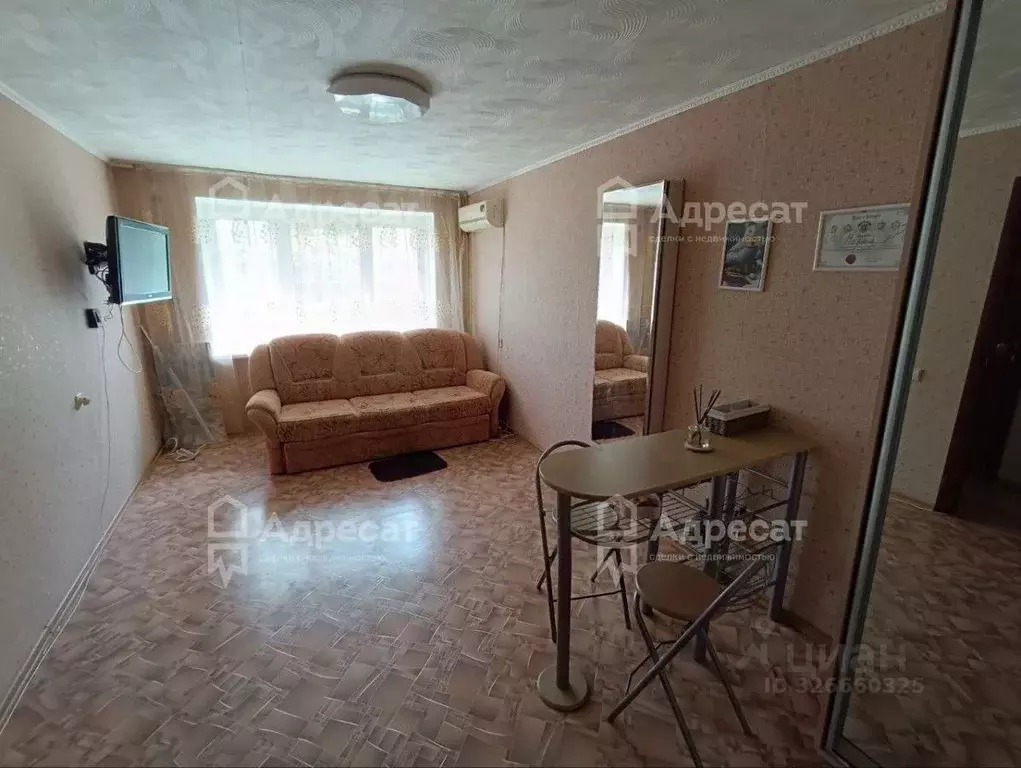 1-к кв. Волгоградская область, Волгоград Университетский просп., 36 ... - Фото 1