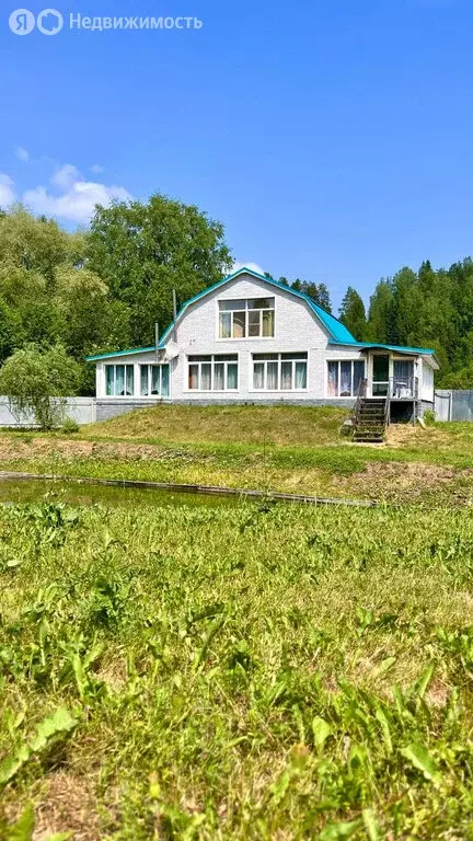 Дом в Воткинский район, деревня Гришанки, Полевая улица, 6 (90 м) - Фото 0