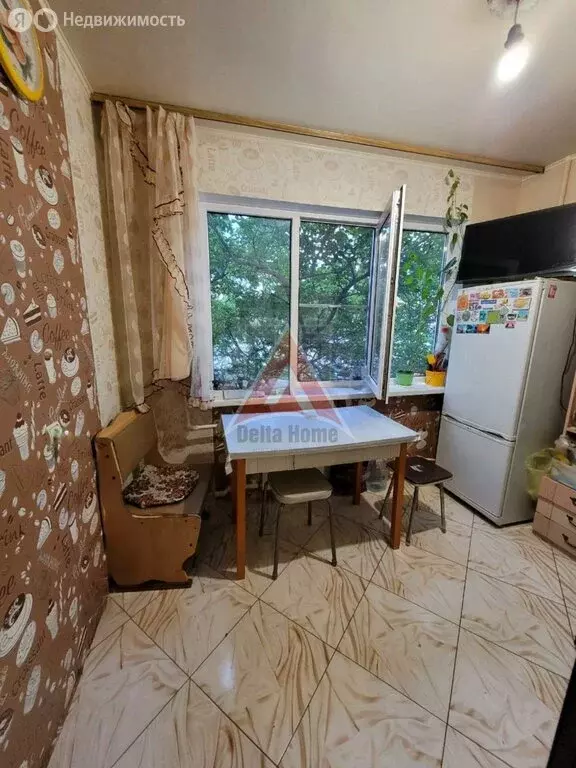 2-комнатная квартира: Астрахань, улица Куликова, 38 (52 м) - Фото 0