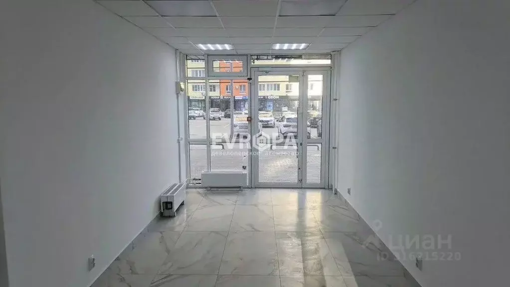 Торговая площадь в Ульяновская область, Ульяновск ул. Александра ... - Фото 0