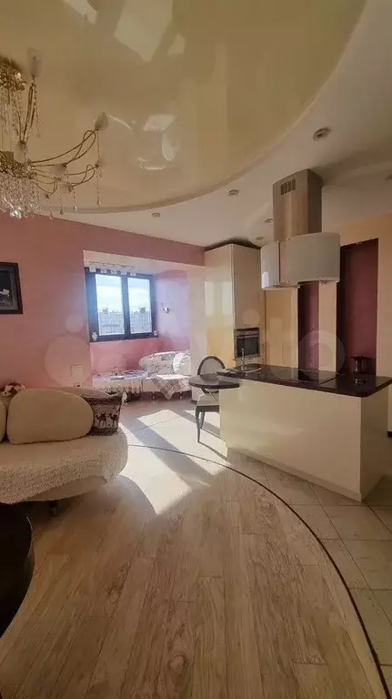 4-к. квартира, 140 м, 9/10 эт. - Фото 1