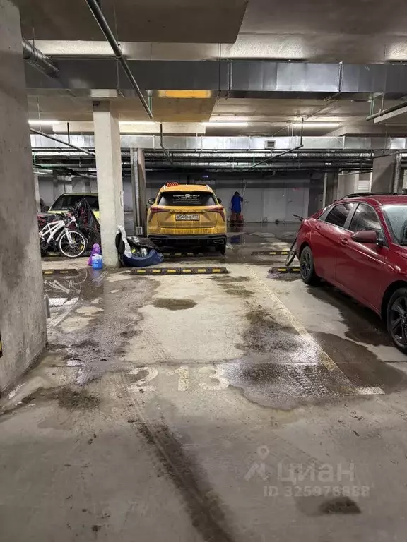 Гараж в Москва ул. Гренадерская, 9к3 (13 м) - Фото 1