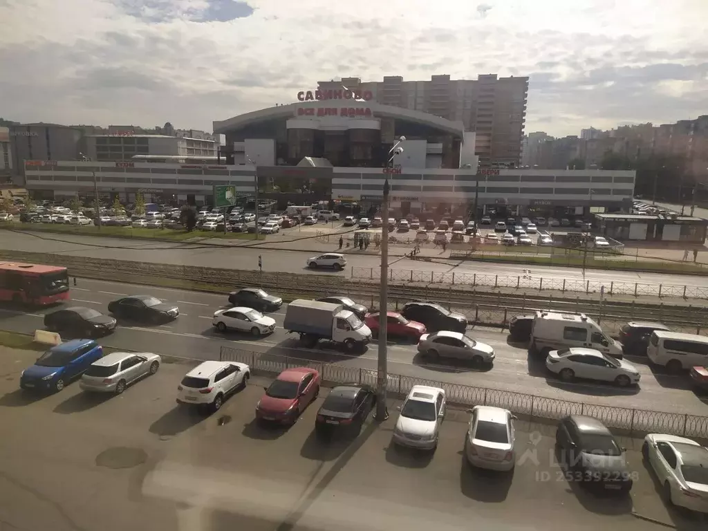 Торговая площадь в Татарстан, Казань просп. Ямашева, 93 (25 м) - Фото 1