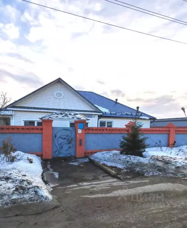 Дом в Иркутская область, Иркутский муниципальный округ, с. Пивовариха ... - Фото 1