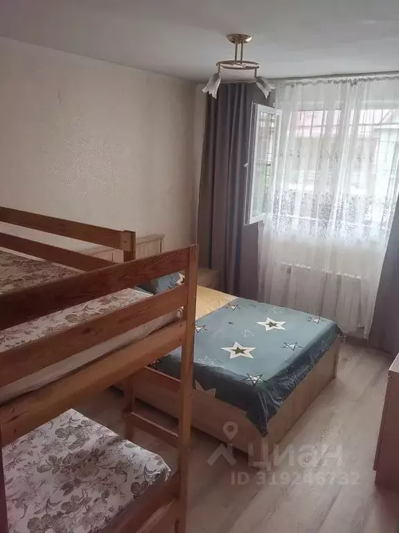 Комната Краснодарский край, Сочи Адлер жилрайон, ул. Лазурная, 18/1 - Фото 1