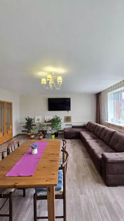 Дом в Башкортостан, Уфа Шепетовская ул. (291 м) - Фото 1