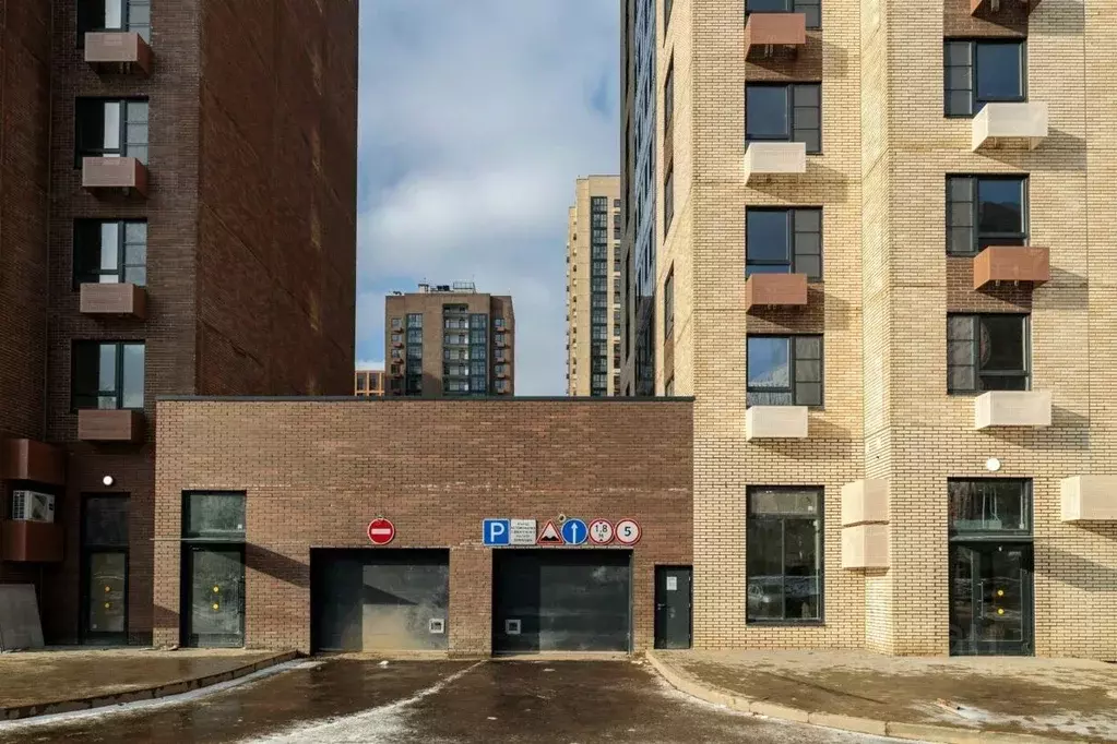 Гараж в Москва Очаковское ш., 7 (13 м) - Фото 1