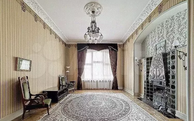 6-к. квартира, 251 м, 2/6 эт. - Фото 1