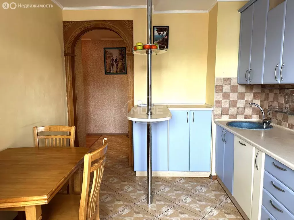 2-комнатная квартира: Калининград, Артиллерийская улица, 48 (56 м) - Фото 0